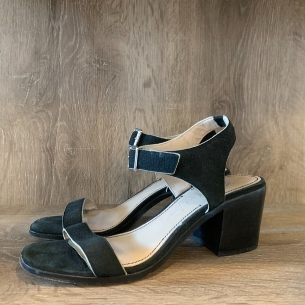 Elizabeth and James Ryann Tipped Leather Sandal